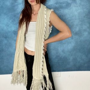 Jessica Simpson faux fur cable knit scarf vest